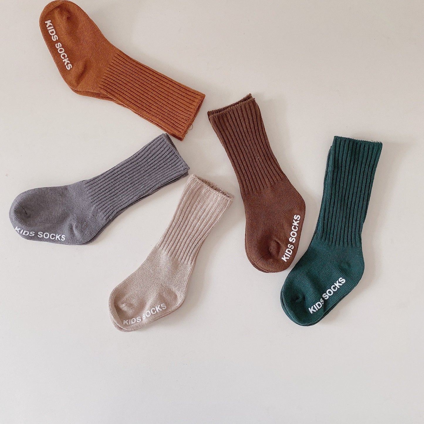 Unisex Letters Accessories Socks Wholesale 220616124