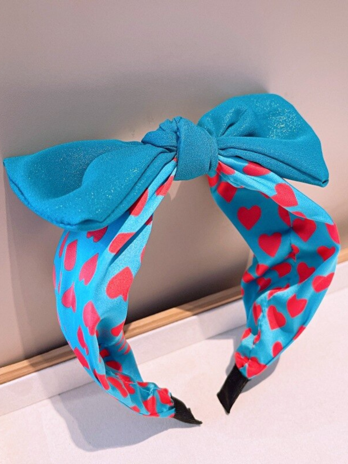 Sweetheart Symphony Heart Print Bow Headband