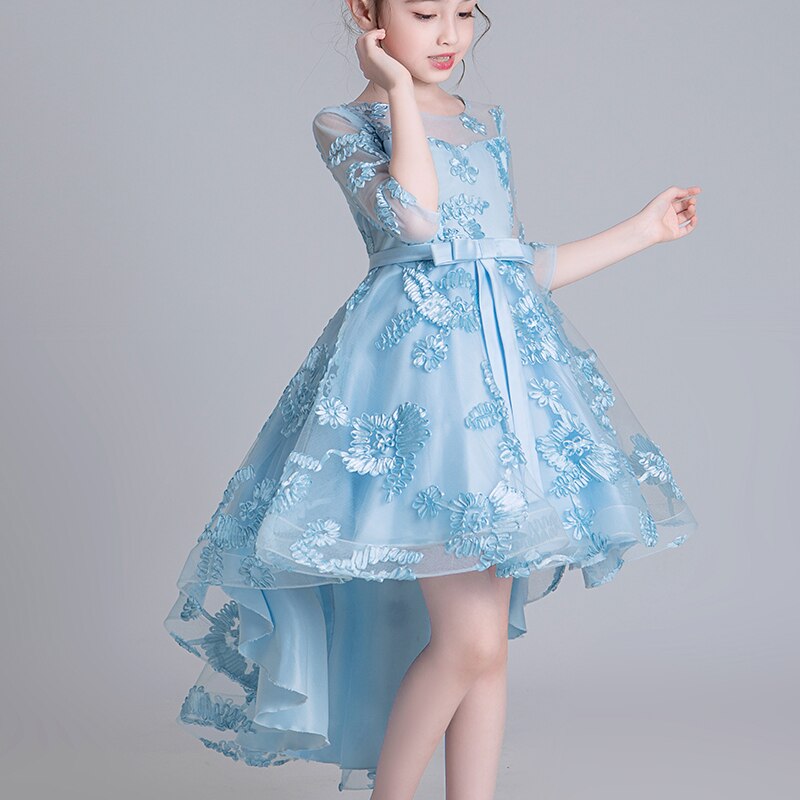 Trailing Wedding Party Dress