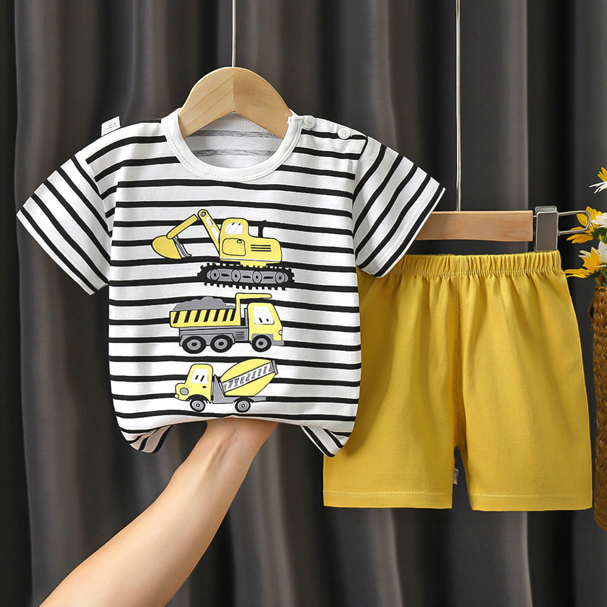 Wholesale Short Sleeve Suit Cotton Baby Clothes