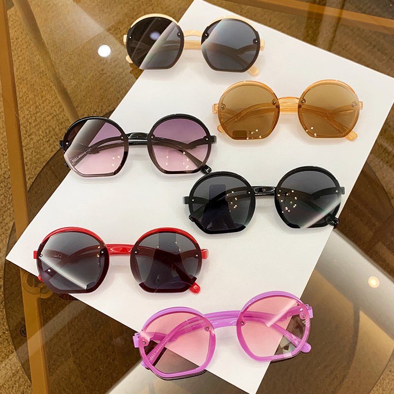 Curved Temple Round Frame Kids Sunglasses