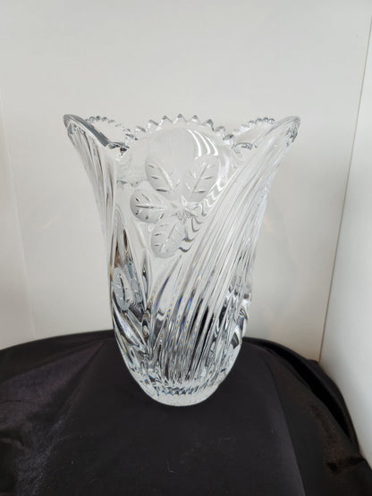 Large Polina Saw-Tooth Edge Crystal Vase