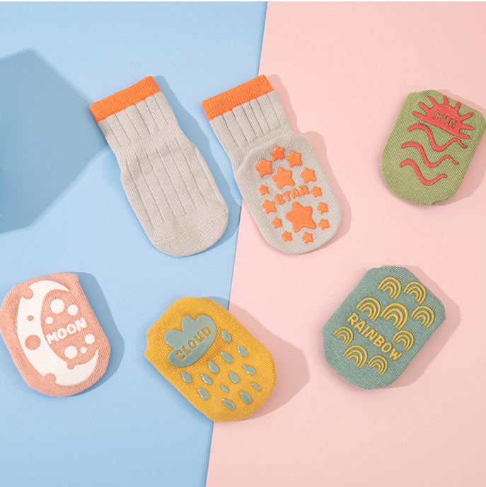 Unisex Fruit Rainbow Star Accessories Socks