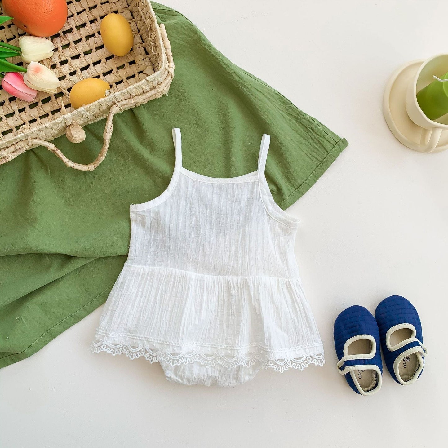 Baby Girls Solid Color Lace Rompers And Headwear