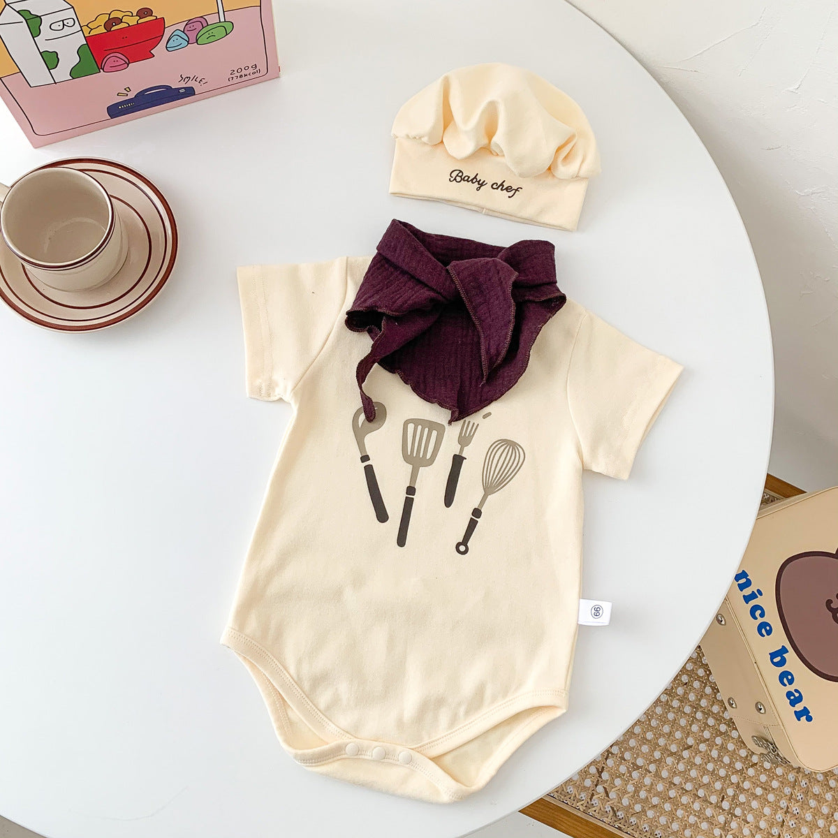Baby Girls Boys Letters Checked Cartoon Print Rompers Baby Bibs Accessories Hats Wholesale 220518425
