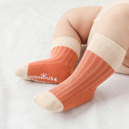 Unisex Letters Accessories Socks