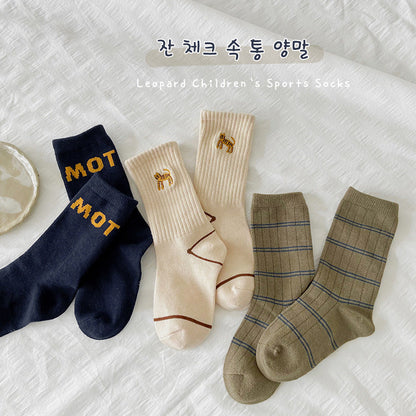 Unisex Letters Checked Cartoon Embroidered Accessories Socks Wholesale 230114317
