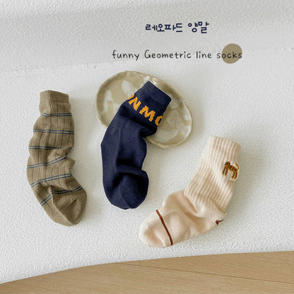 Unisex Letters Checked Cartoon Embroidered Accessories Socks Wholesale 230114317