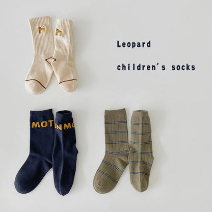 Unisex Letters Checked Cartoon Embroidered Accessories Socks Wholesale 230114317