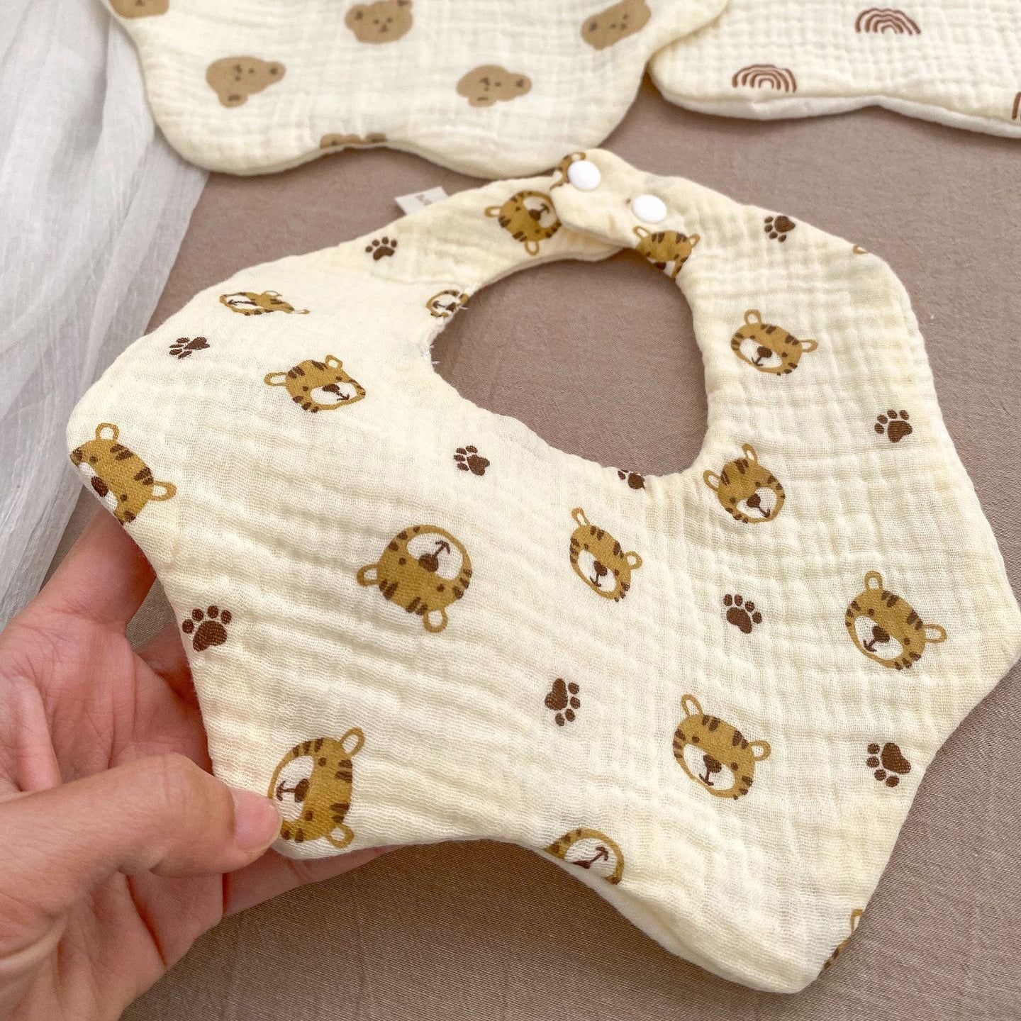 Baby Girls Boys Cartoon Print Baby Bibs Wholesale
