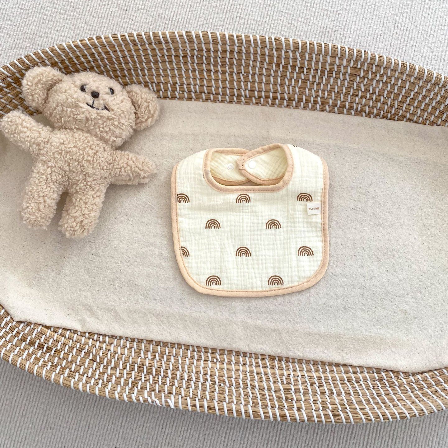 Baby Girls Boys Love heart Cartoon Baby Bibs Wholesale