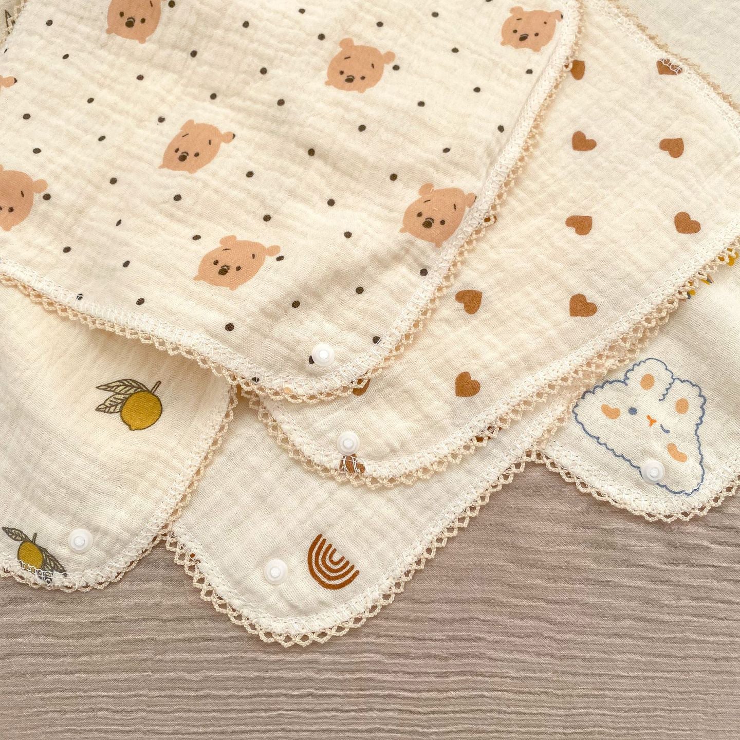 Baby Unisex Cartoon Print Baby Bibs Wholesale