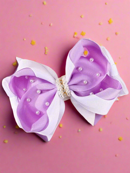 Glowing With Grace Pearl Bow Hair Clip