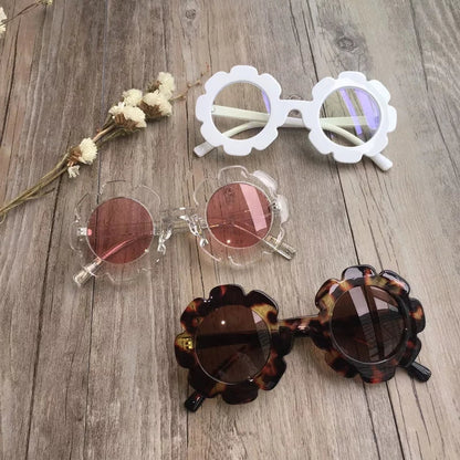 Cute Kids Flower Sunglasses / Eyewear