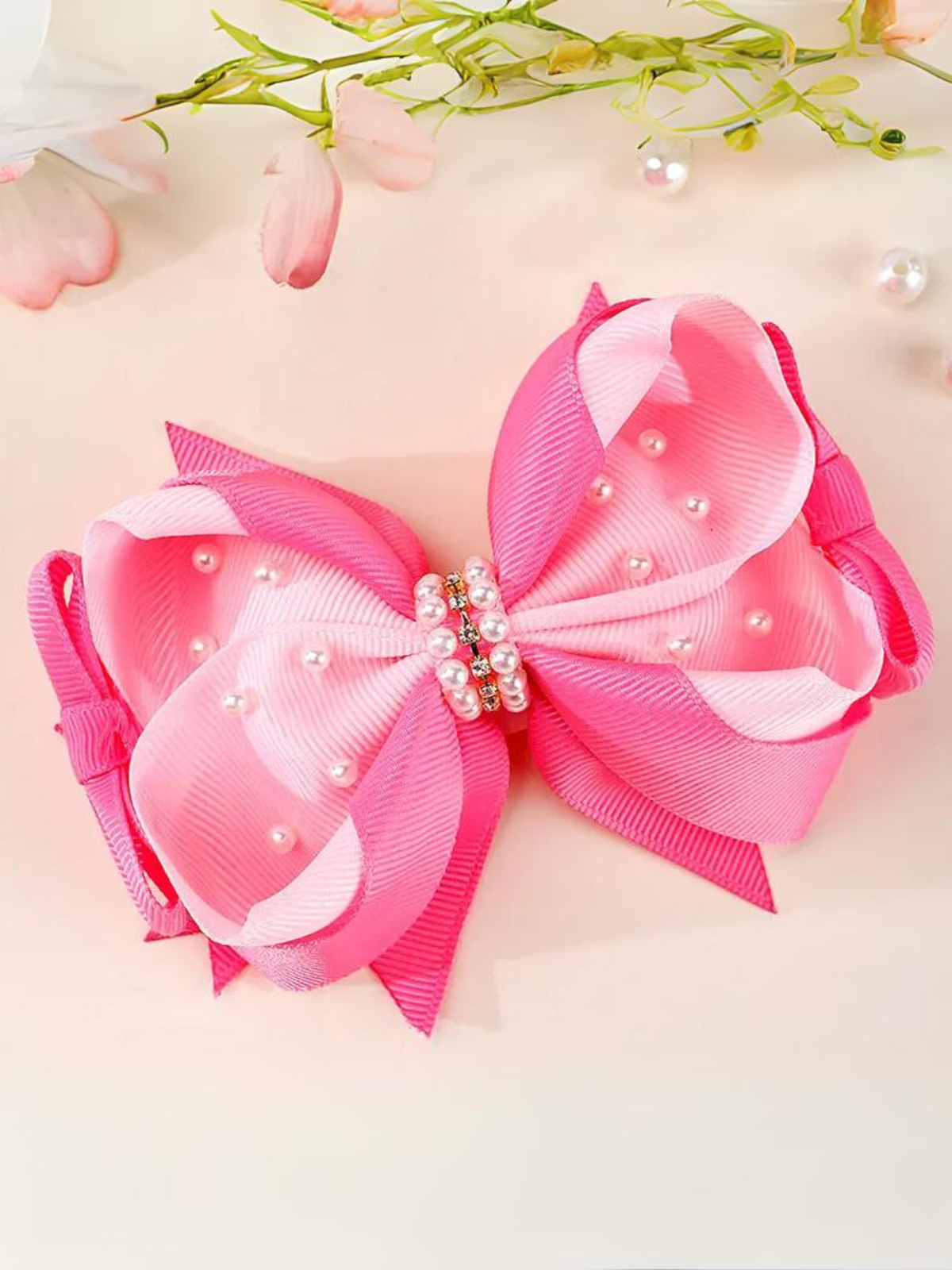 Glowing With Grace Pearl Bow Hair Clip