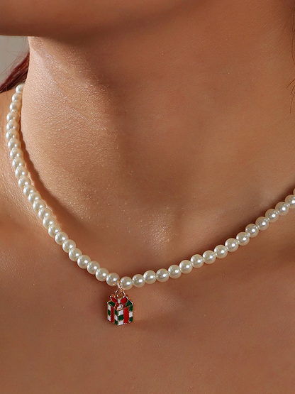 Pearl Holiday Pendant Necklace