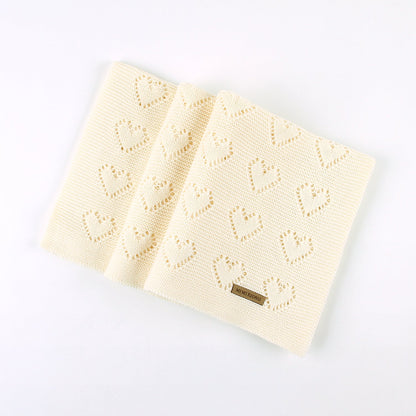 Baby Blanket Love Hollow Hug Blanket Baby Windproof Cover