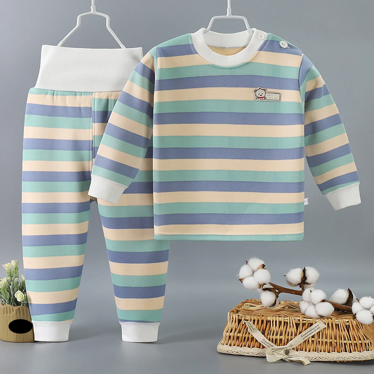 Warm Plush Kids Clothing Sets for Autumn/Winter