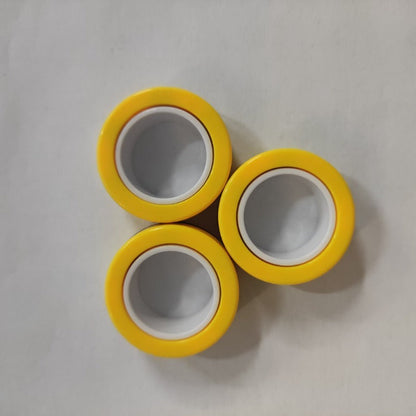 Plastic Decompression Rotating Magnetic Toy Bracelet Rings
