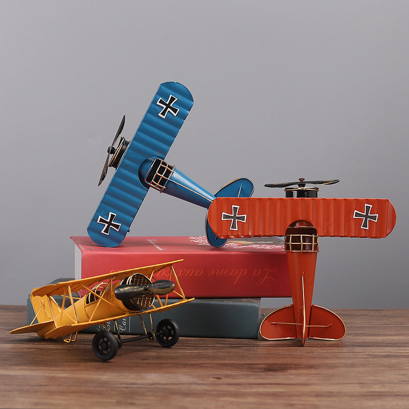 European Iron Art Plane Model Ornament