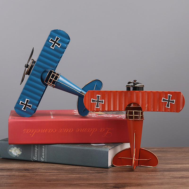 European Iron Art Plane Model Ornament