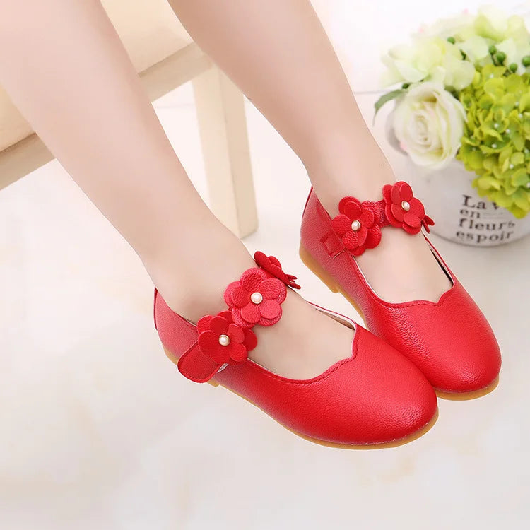 Girls Princess Leather Sandals: Elegant White Shoes for Weddings, School, and Fashion