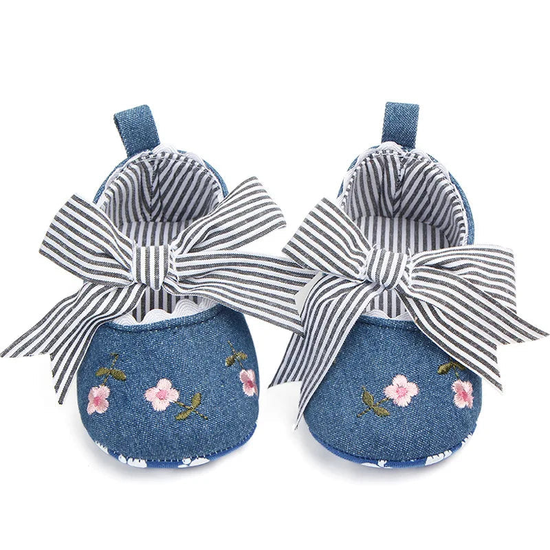 Floral Embroidered Baby Girl Soft Shoes