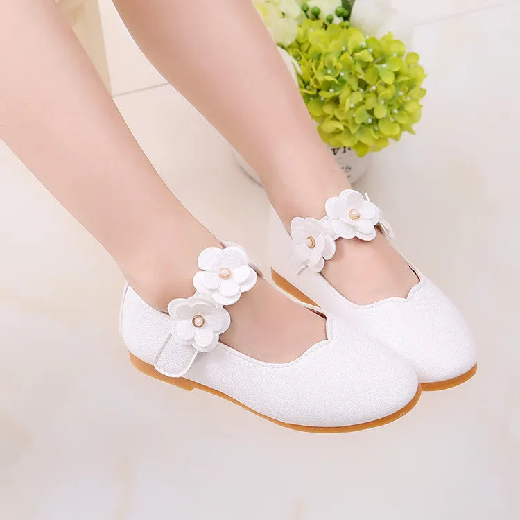 Girls Princess Leather Sandals: Elegant White Shoes for Weddings, School, and Fashion