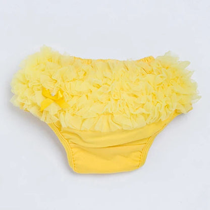 Cute Baby: Ruffled Diaper Covers