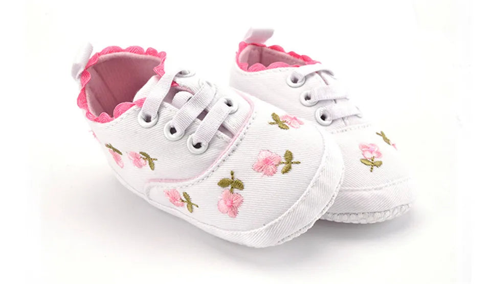 Floral Embroidered Baby Girl Soft Shoes