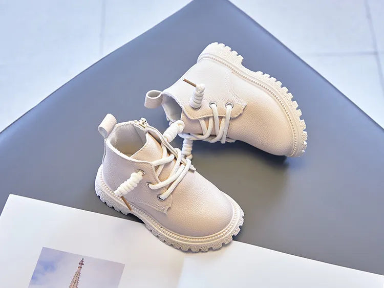 Stylish Leather Shoes for Autumn/Winter