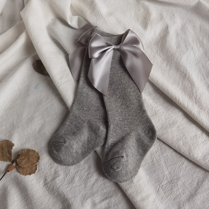 Knee High Long With Big Bow Sock