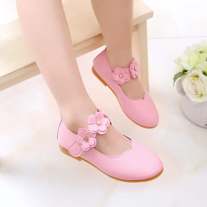 Girls Princess Leather Sandals: Elegant White Shoes for Weddings, School, and Fashion