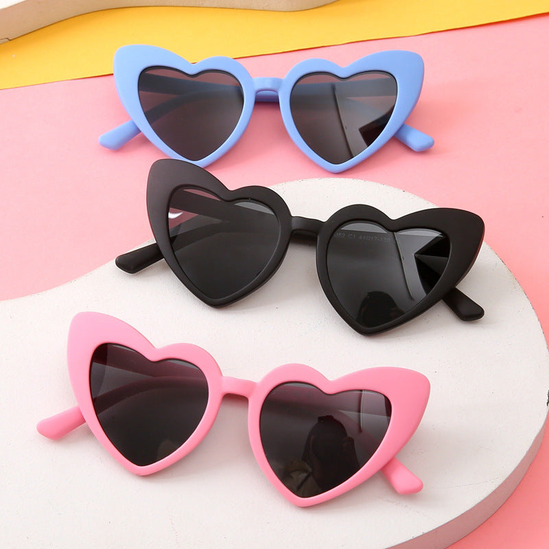 Chic Heart Shaped Sunglasses / Eye wear