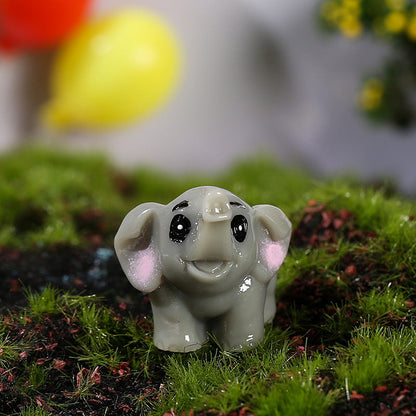 Lion and Elephant Resin Ornaments