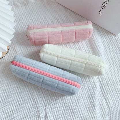 Large Capacity Plush Pen Bags
