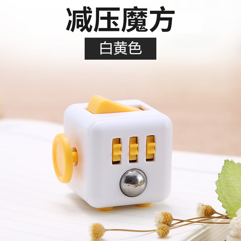 Wholesale Decompression Rubik's Cube Plastic Game Dice