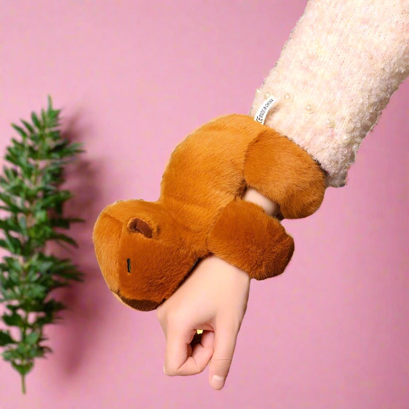 Capibala Water Porpoise Papa Ring Plush Bracelet
