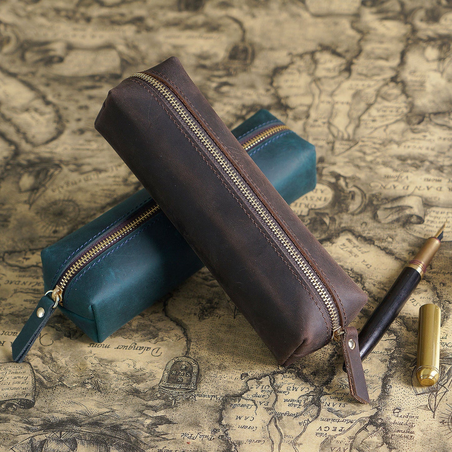 Handmade Cowhide Pen Large Capacity Storage Bag Zipper Pen Bag