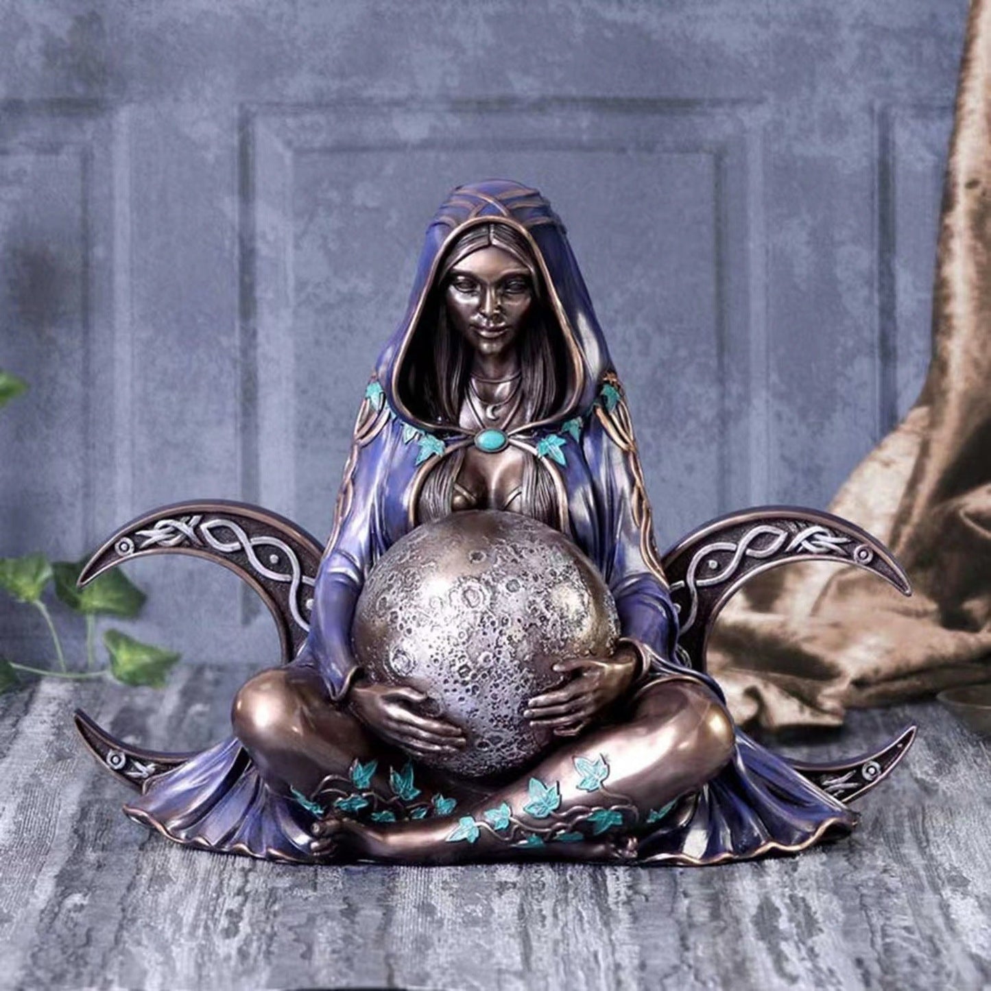 Mother Earth Statue Resin Craft Ornament