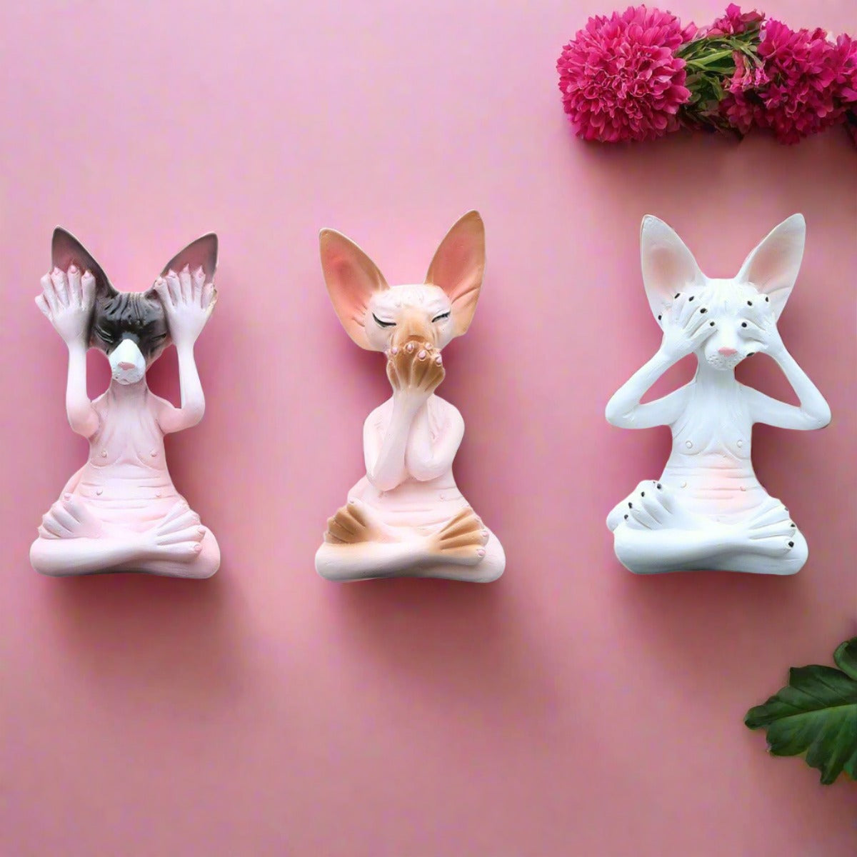 Meditation Alien Resin Ornaments