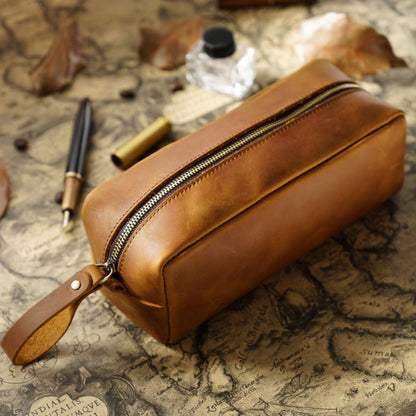 Header Cowhide Square Retro Mad Horse Leather Zipper Pens