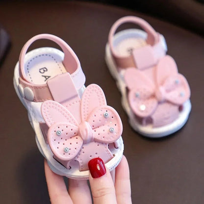 Cute and Comfy Sandals for Infant Girls