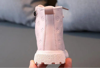 Autumn/Winter Plush Kids Boots: Fashionable & Warm