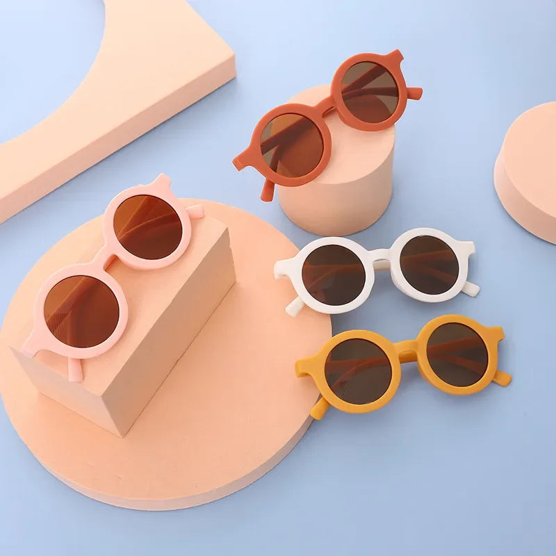 Lovely Kids Sunglasses: Round Street Eyeglasses
