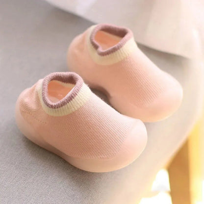 Baby's First Walking Shoes: Comfortable Knit Boots