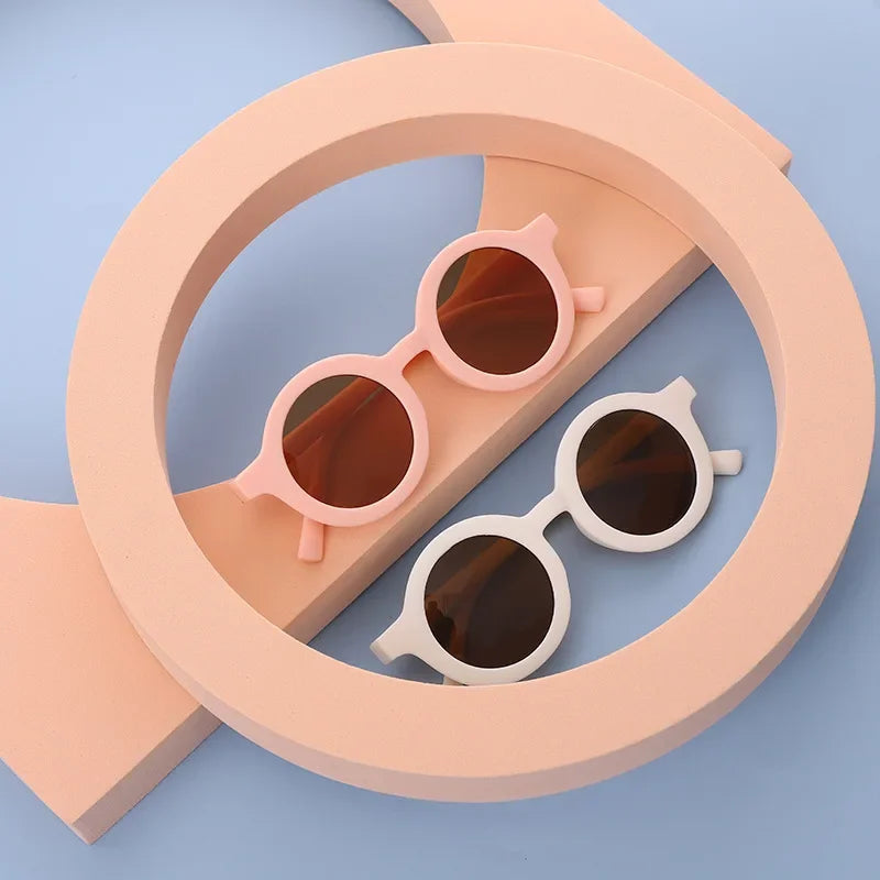 Lovely Kids Sunglasses: Round Street Eyeglasses