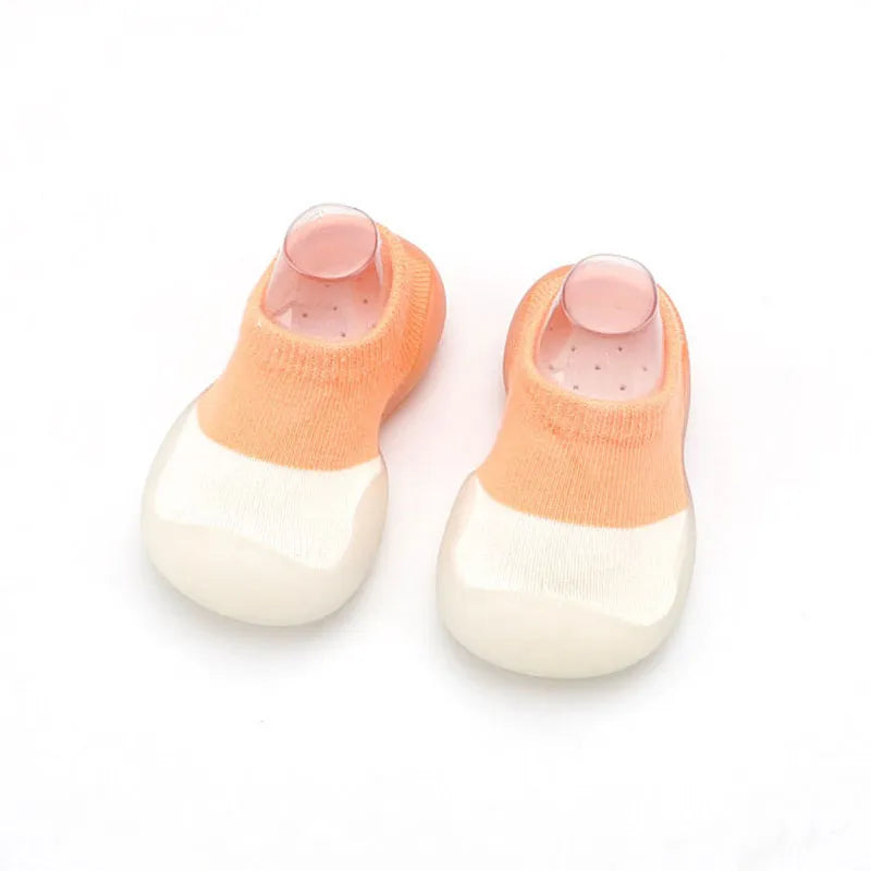 Baby's First Walking Shoes: Comfortable Knit Boots