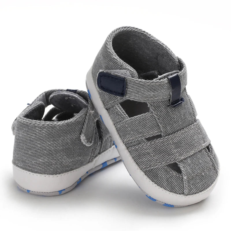 Fashionable Canvas Baby Shoes: Stylish First Walking Shoes