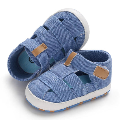 Fashionable Canvas Baby Shoes: Stylish First Walking Shoes
